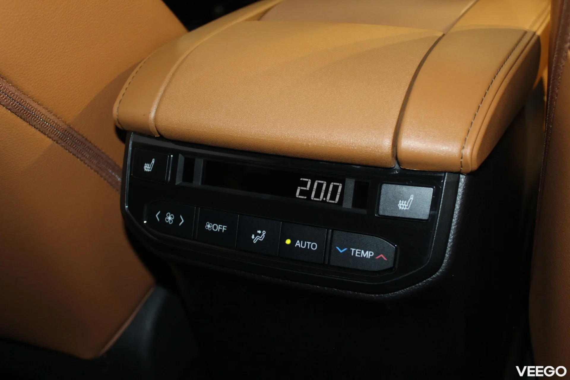 Toyota Highlander Premium AWD 2.5 140kW