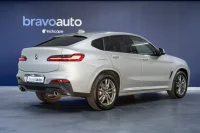 BMW X4 xDrive20d 2 140kW thumbnail