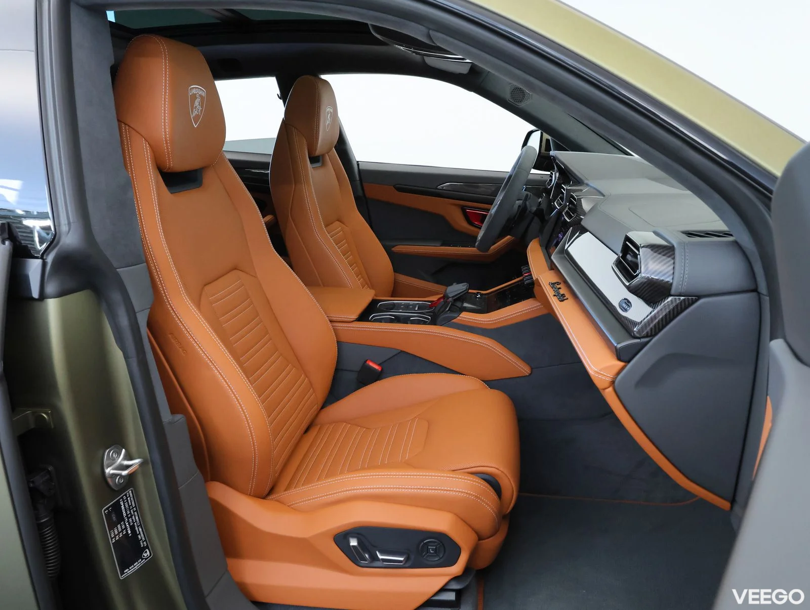 Lamborghini Urus - 4 588kW