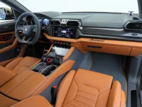 Lamborghini Urus - 4 588kW thumbnail