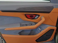 Lamborghini Urus - 4 588kW thumbnail