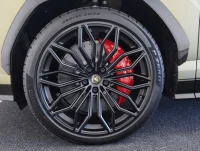 Lamborghini Urus - 4 588kW thumbnail