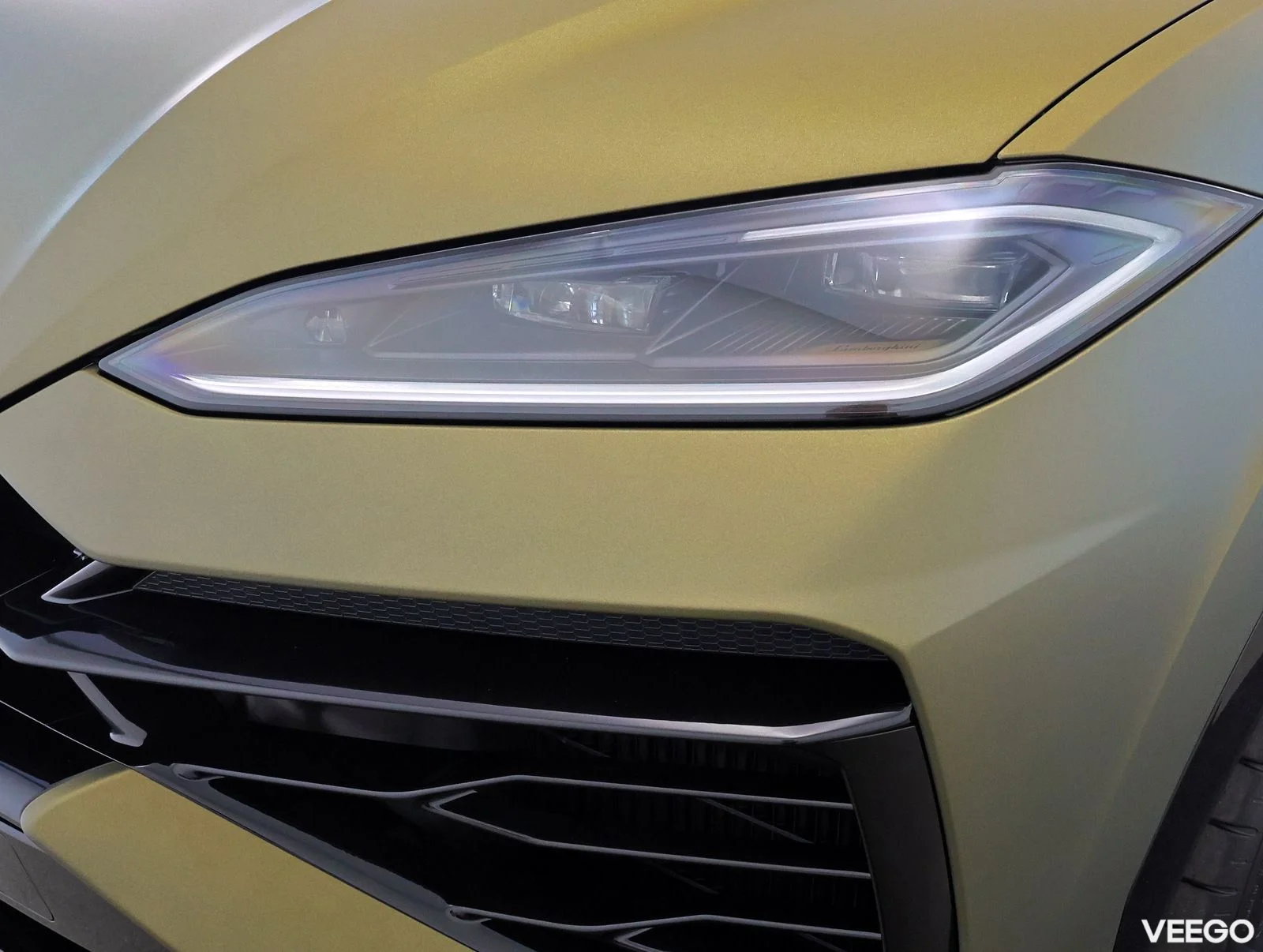 Lamborghini Urus - 4 588kW