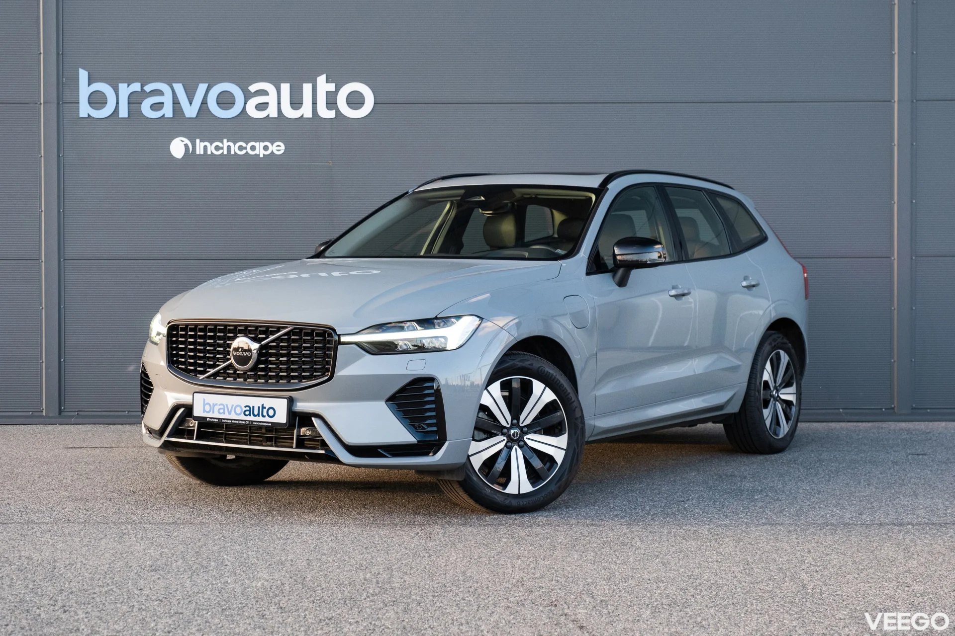 Volvo XC60 T8 Recharge Plus Dark E-AWD 2 335kW