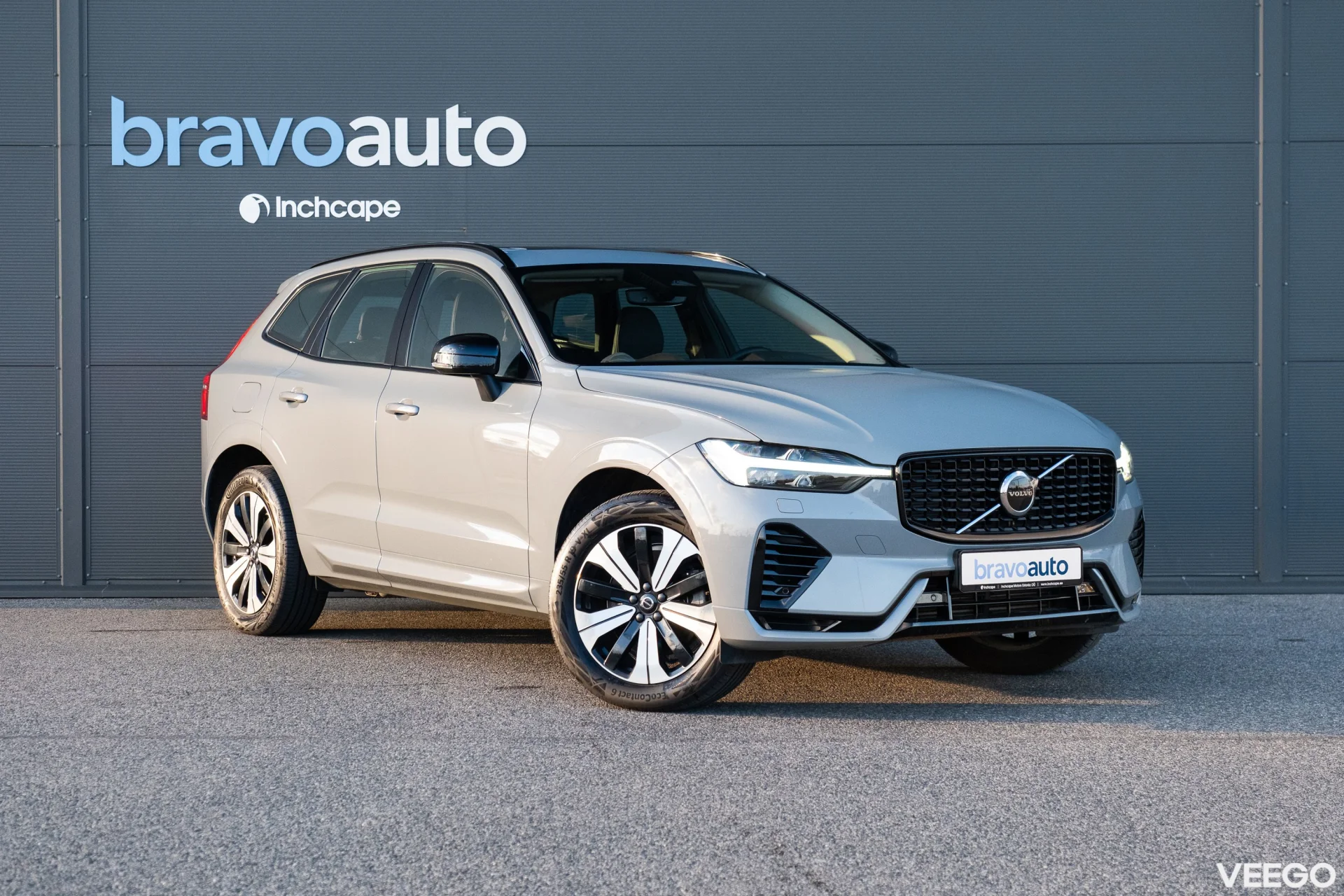 Volvo XC60 T8 Recharge Plus Dark E-AWD 2 335kW