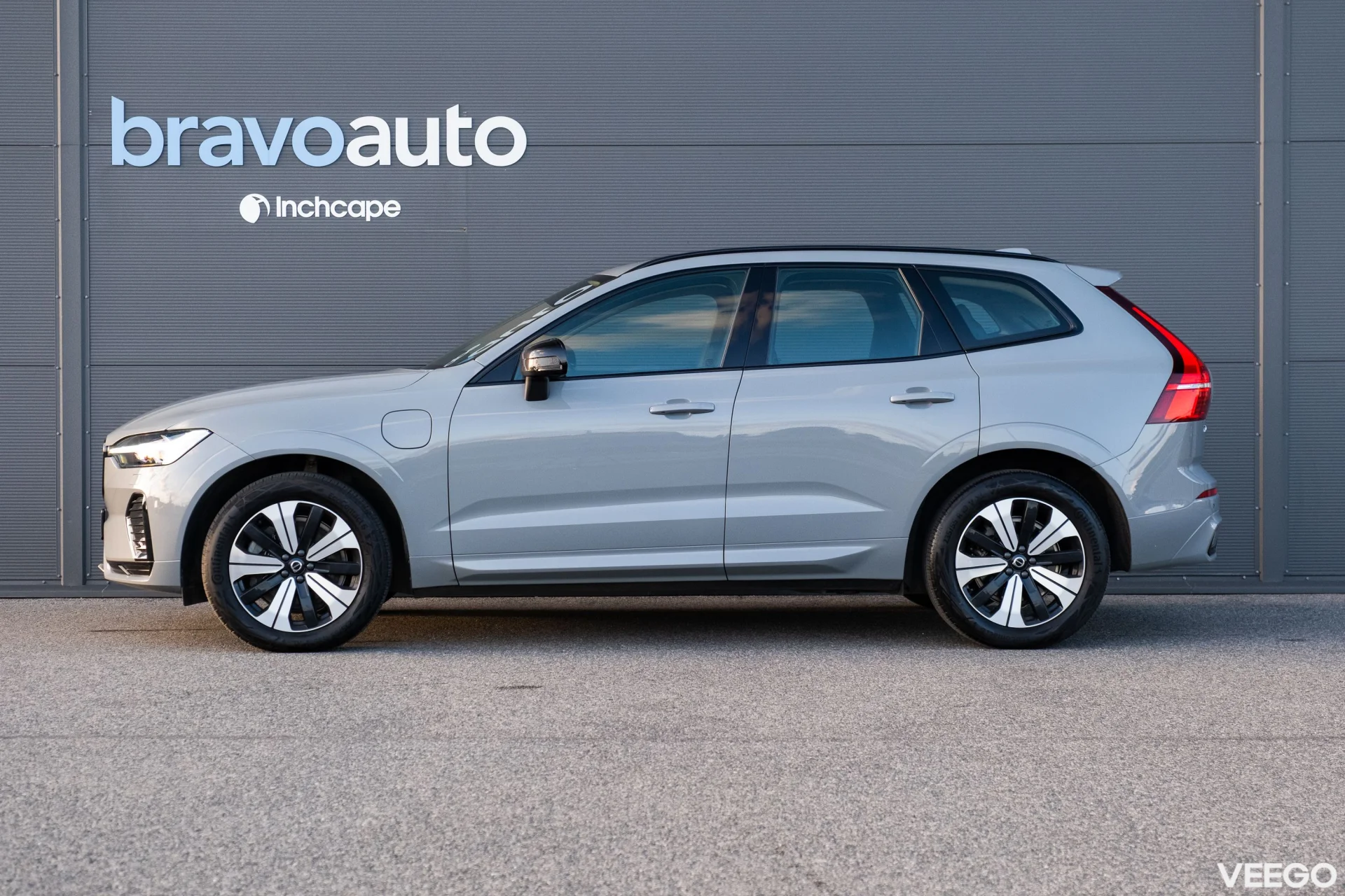 Volvo XC60 T8 Recharge Plus Dark E-AWD 2 335kW