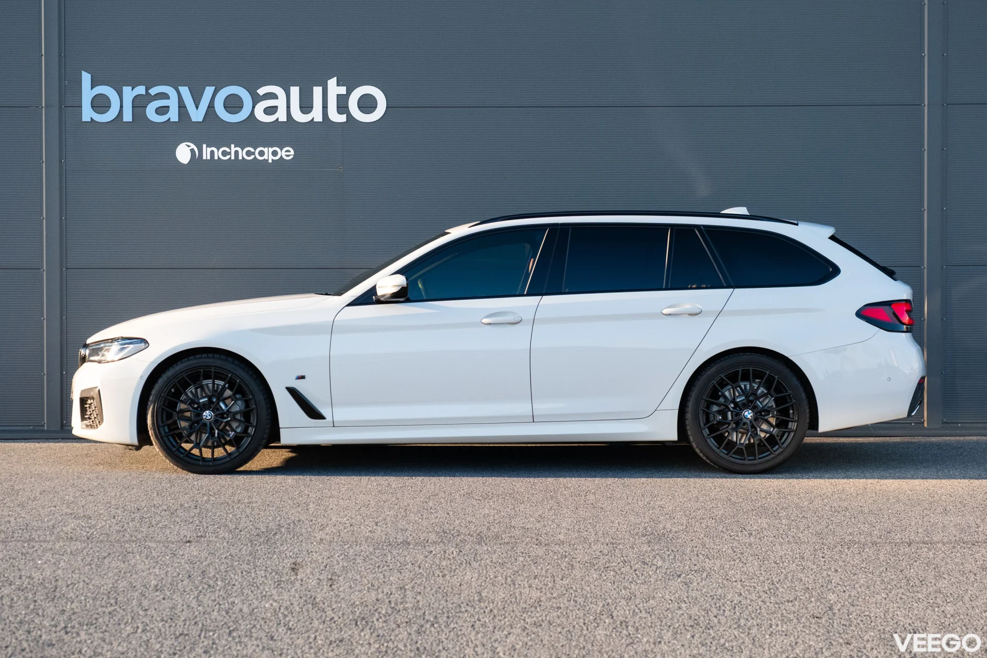 BMW 530 i xDrive MHEV M-Sportpakett 2 185kW