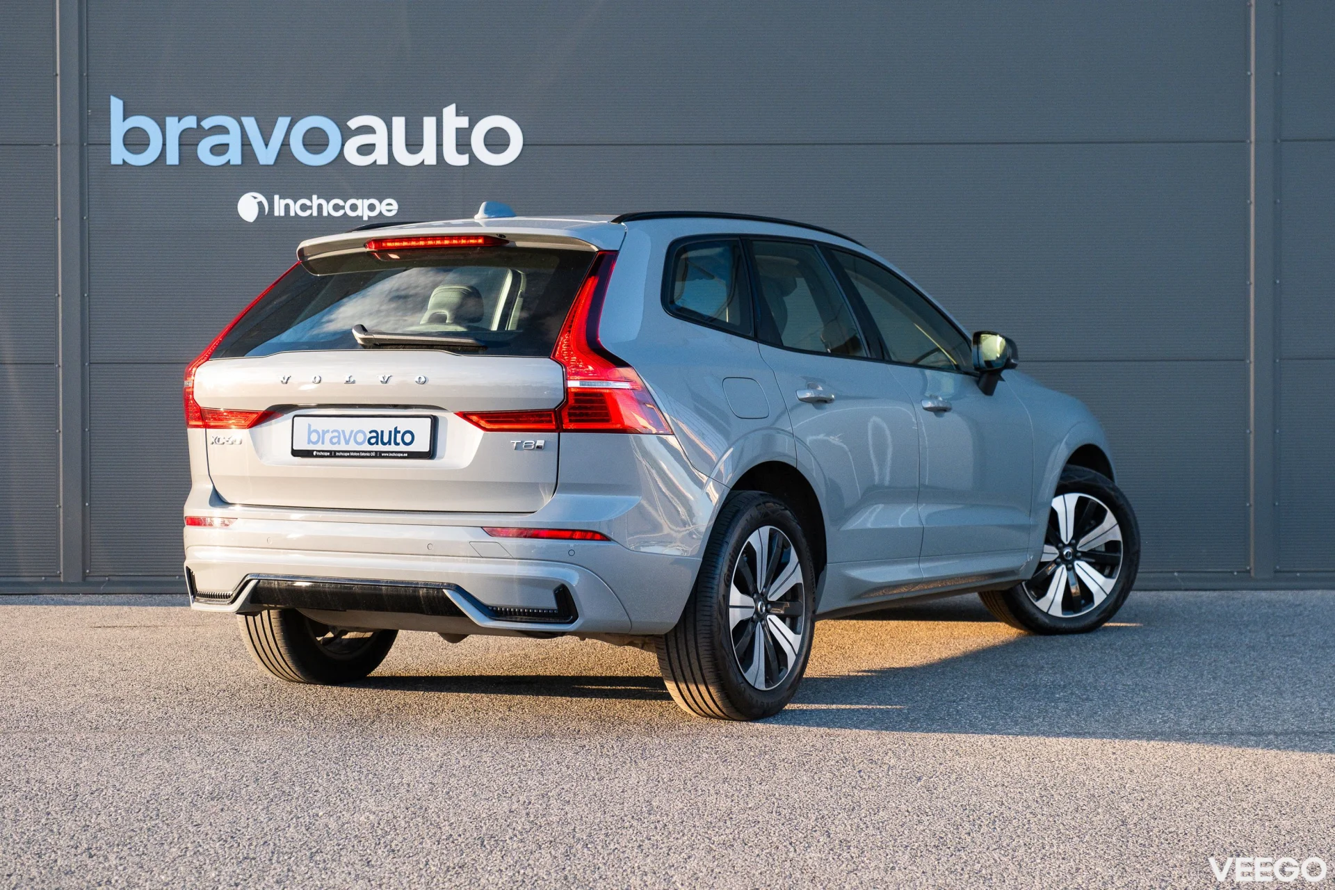 Volvo XC60 T8 Recharge Plus Dark E-AWD 2 335kW