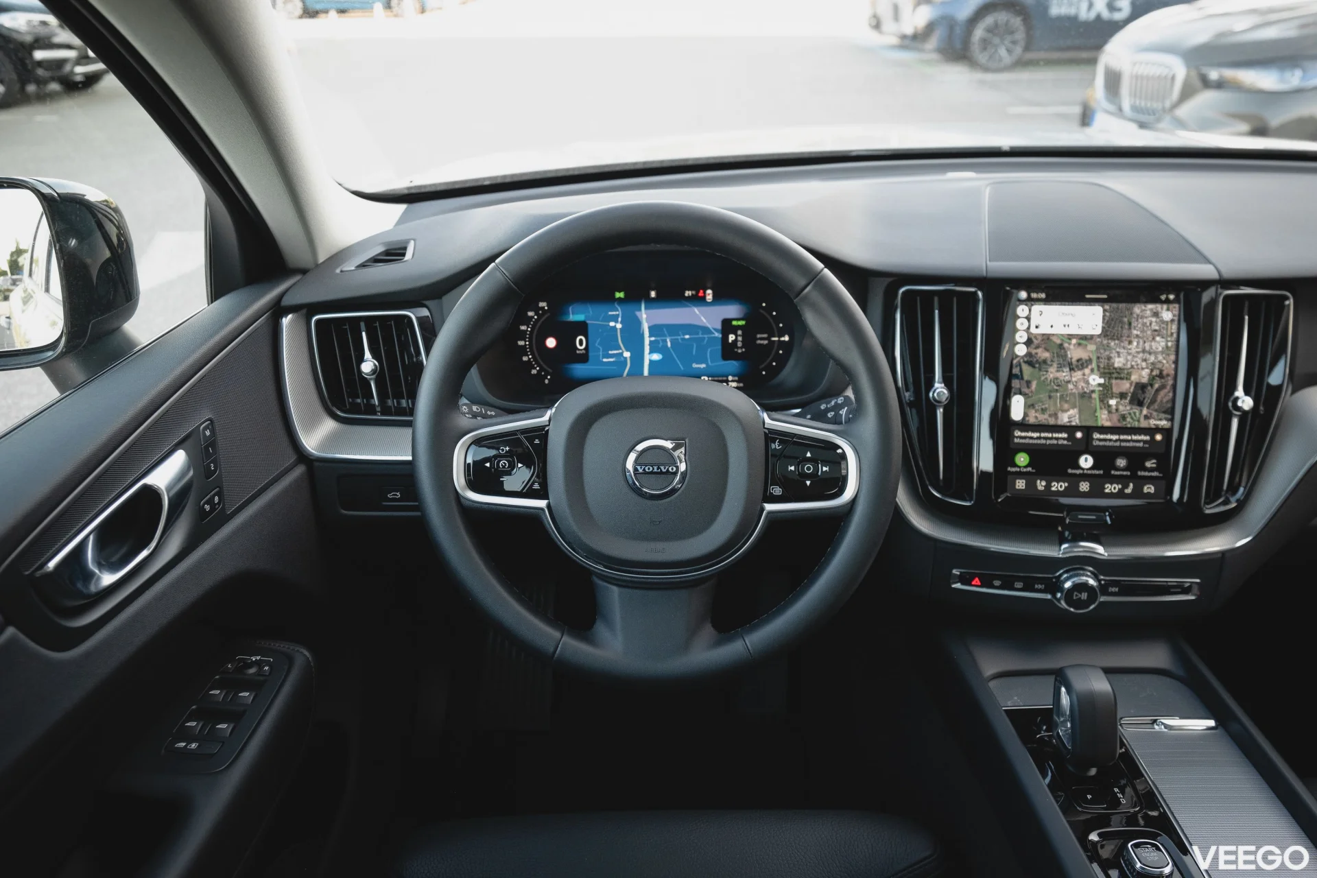 Volvo XC60 T8 Recharge Plus Dark E-AWD 2 335kW