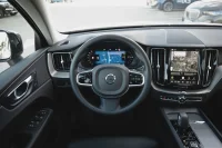 Volvo XC60 T8 Recharge Plus Dark E-AWD 2 335kW thumbnail