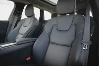 Volvo XC60 T8 Recharge Plus Dark E-AWD 2 335kW thumbnail