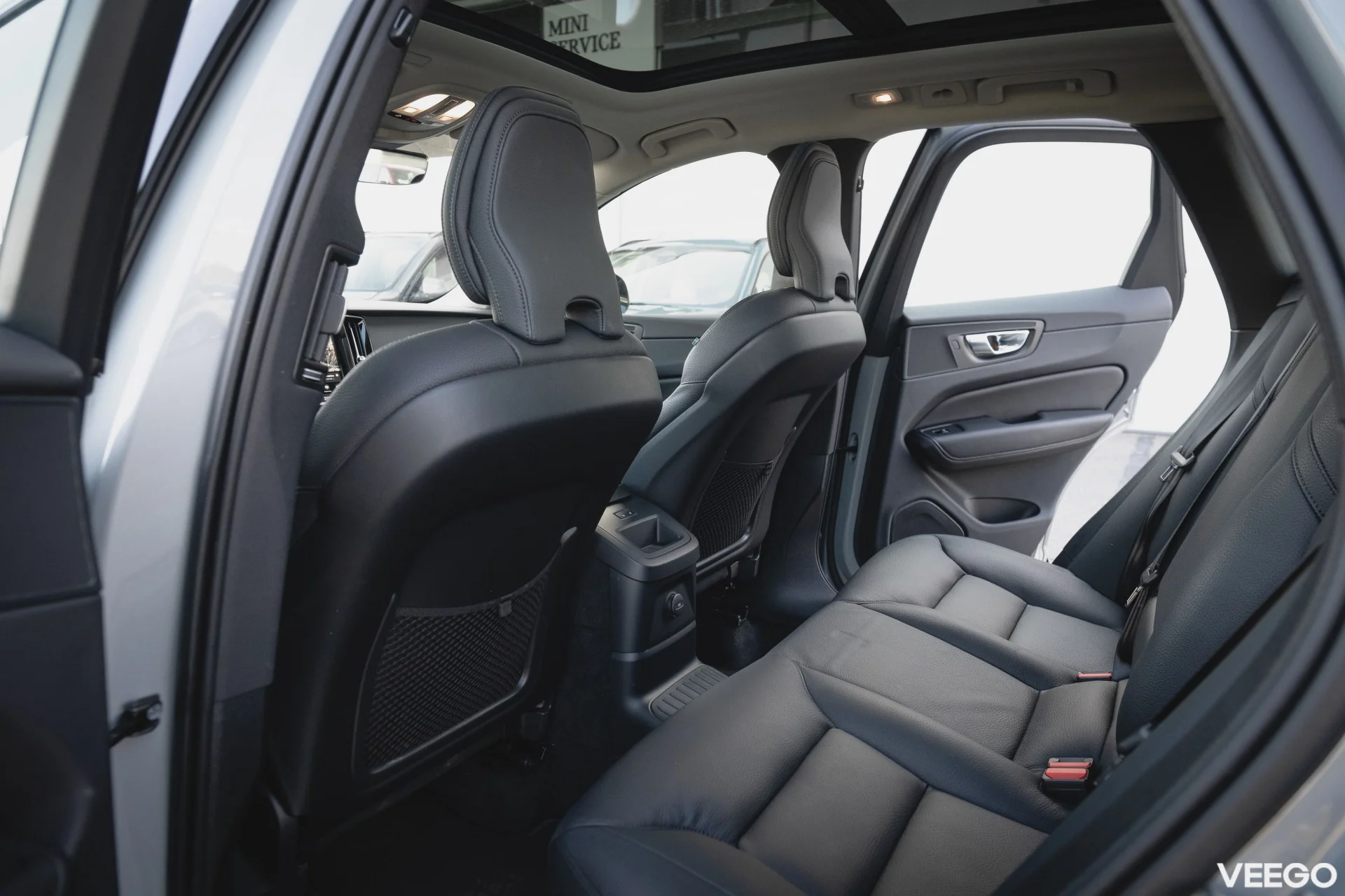 Volvo XC60 T8 Recharge Plus Dark E-AWD 2 335kW