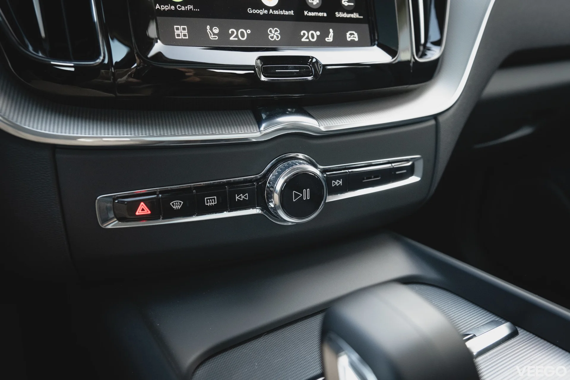 Volvo XC60 T8 Recharge Plus Dark E-AWD 2 335kW