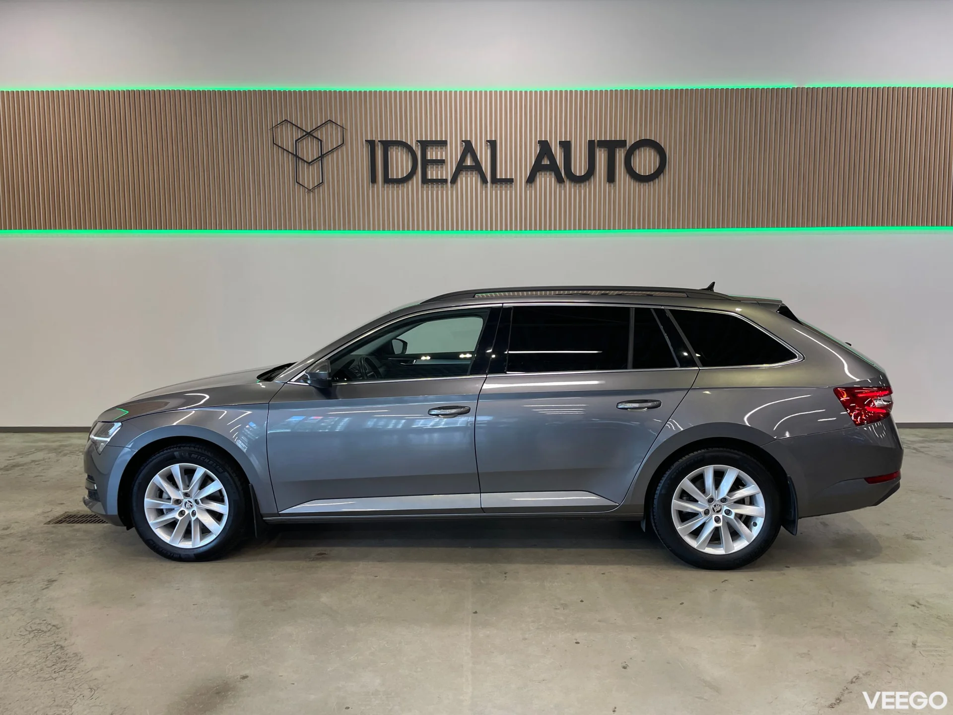 Skoda Superb Ambition FL 1.5 110kW