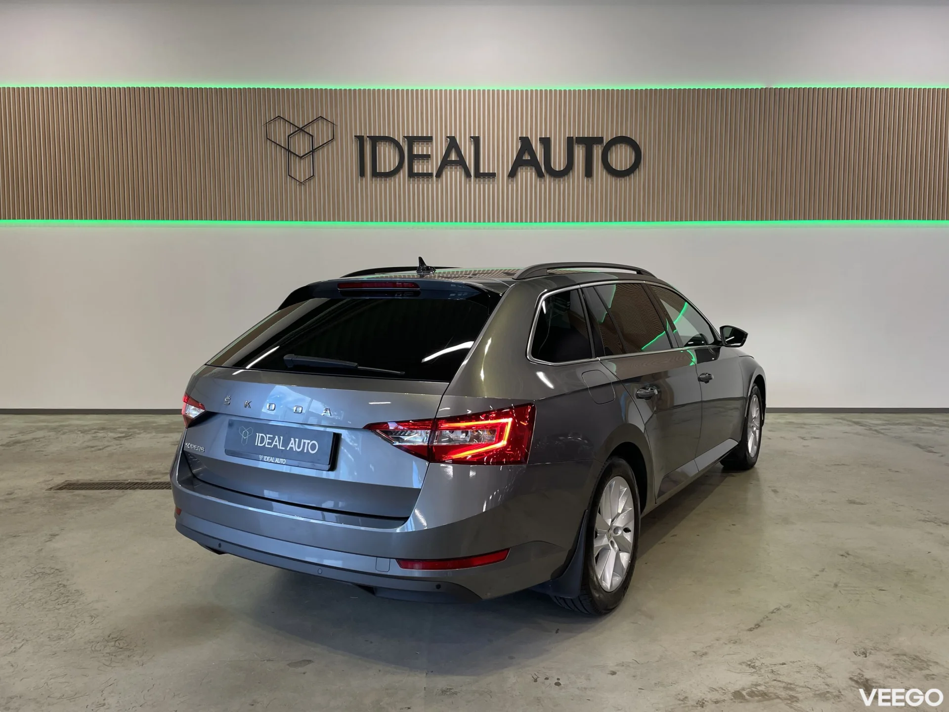 Skoda Superb Ambition FL 1.5 110kW