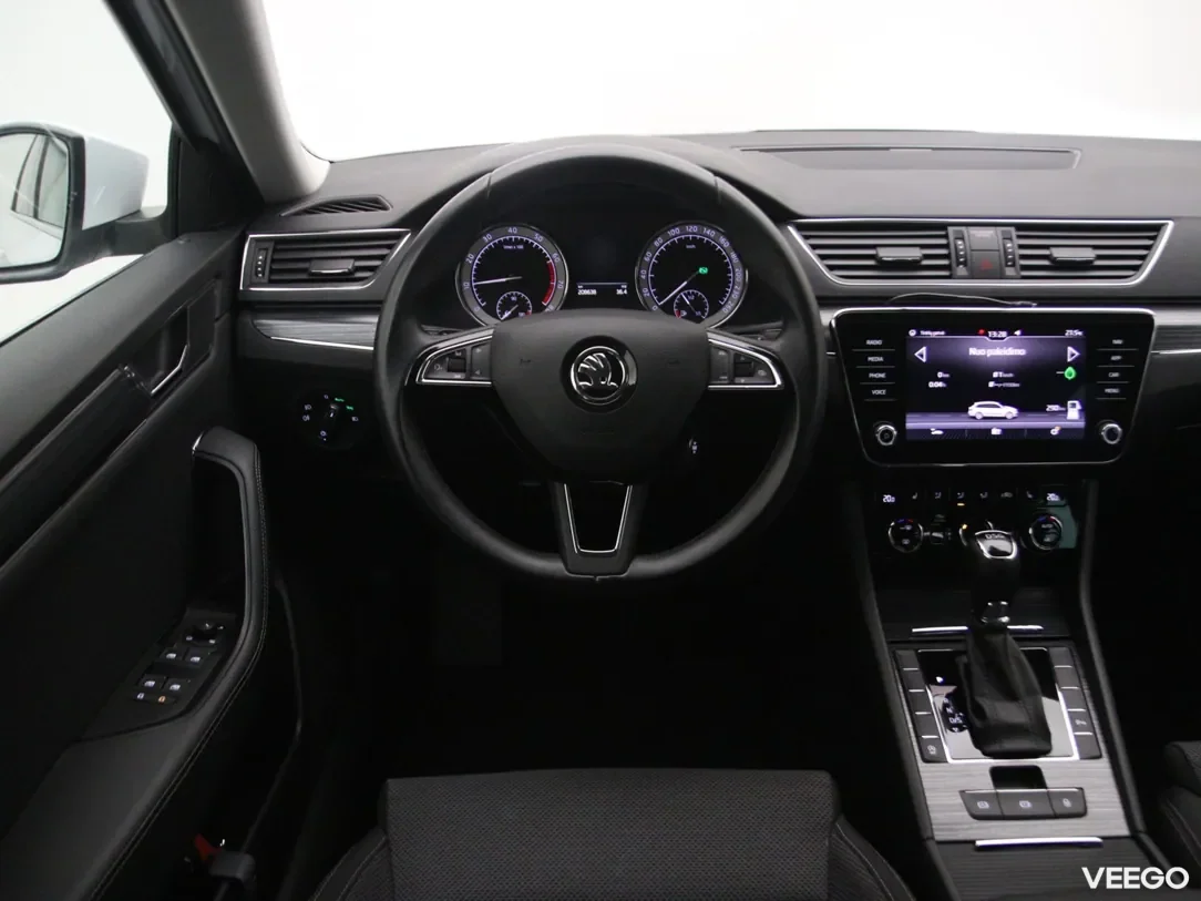 Skoda Superb 1.5 110kW