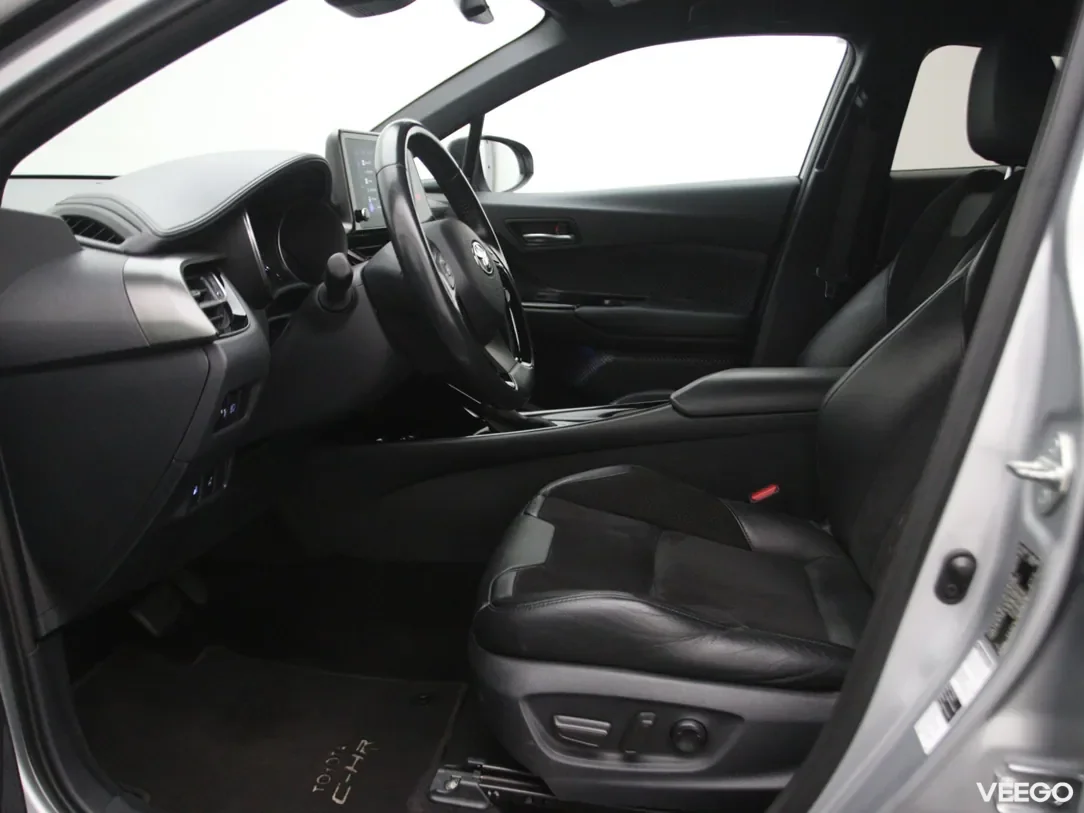 Toyota C-HR 1.8 90kW