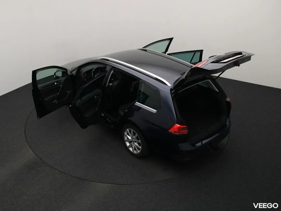 Volkswagen Golf 1.6 81kW