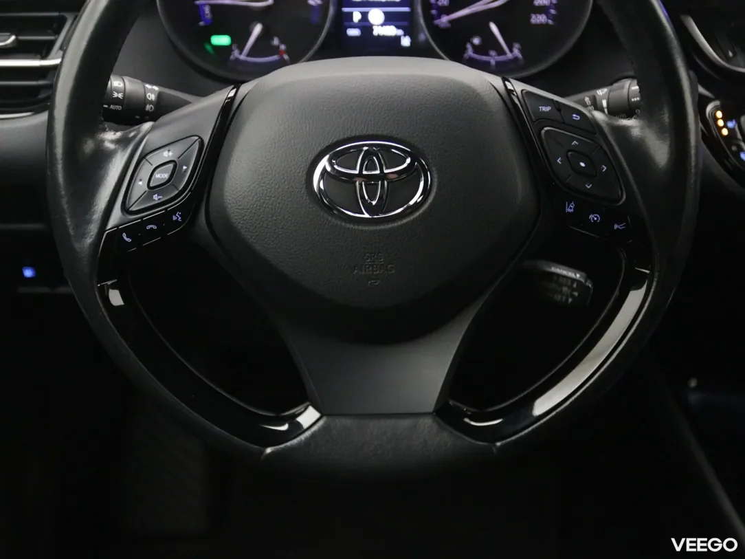Toyota C-HR 1.8 90kW