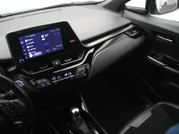 Toyota C-HR 1.8 90kW thumbnail