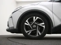 Toyota C-HR 1.8 90kW thumbnail
