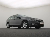 Volkswagen Passat 1.5 110kW thumbnail