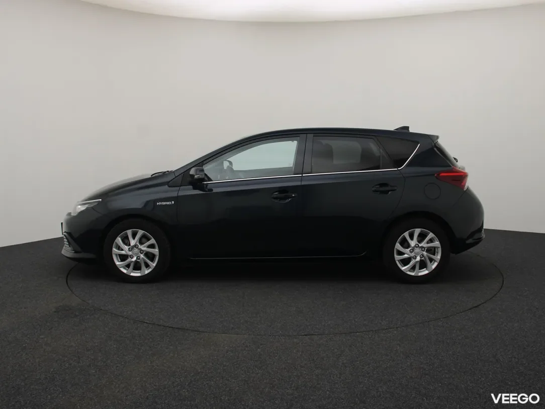 Toyota Auris 1.8 100kW