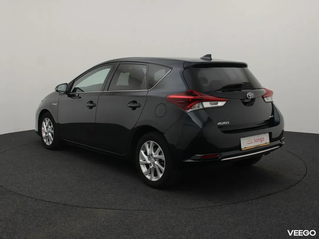 Toyota Auris 1.8 100kW