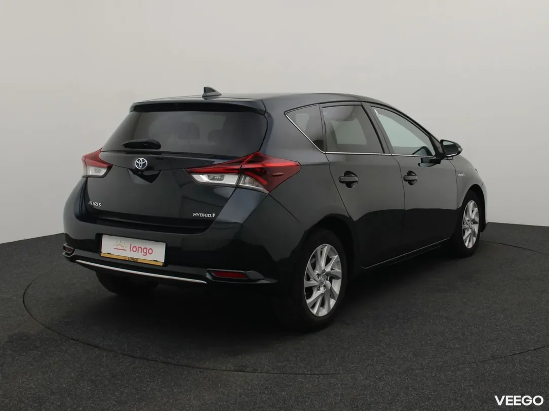 Toyota Auris 1.8 100kW
