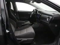 Toyota Auris 1.8 100kW thumbnail
