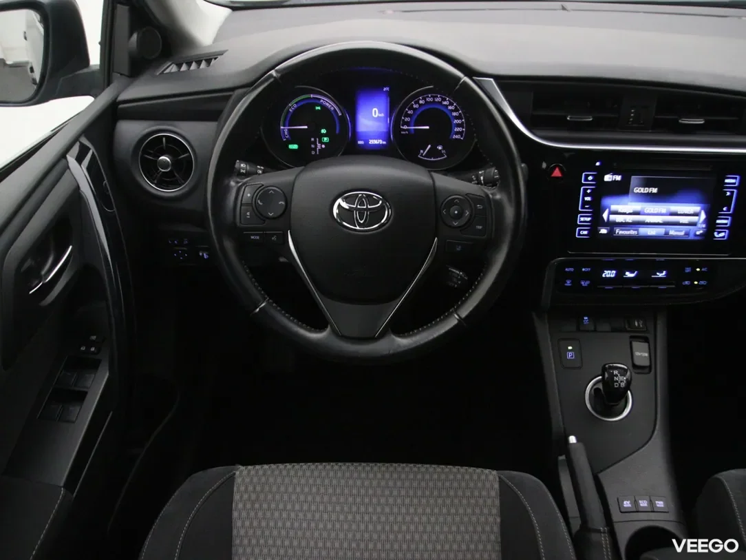 Toyota Auris 1.8 100kW
