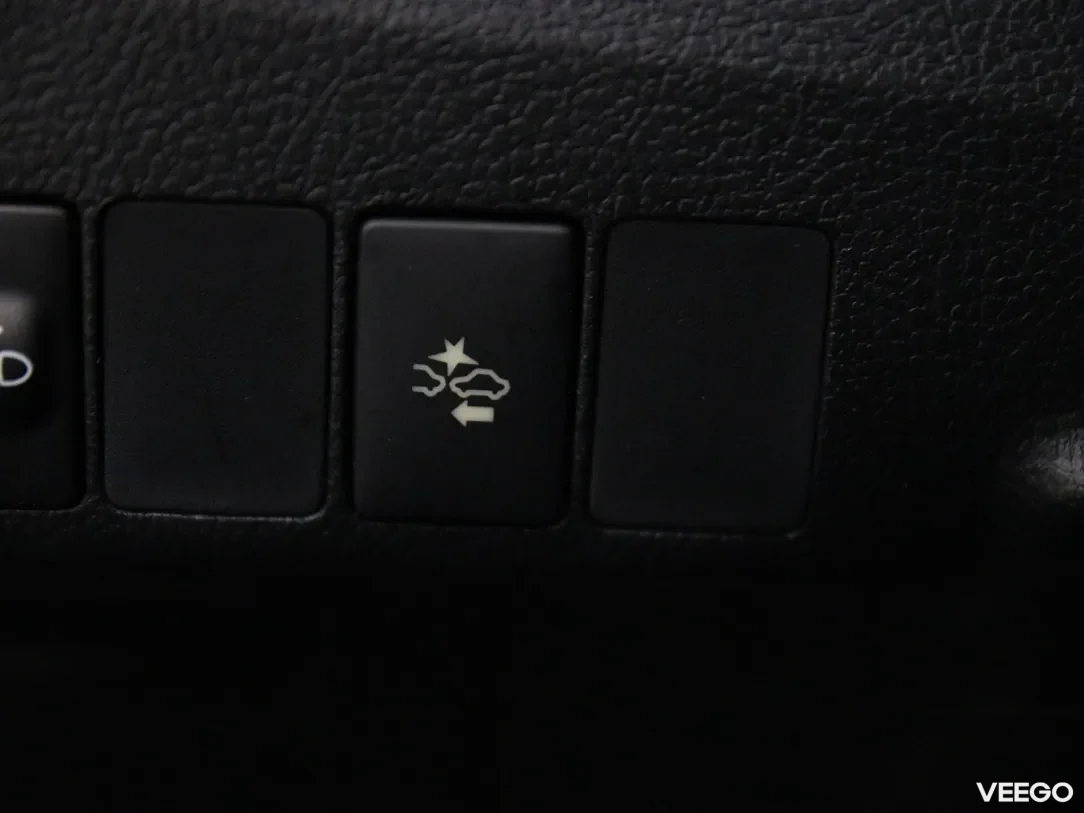 Toyota Auris 1.8 100kW