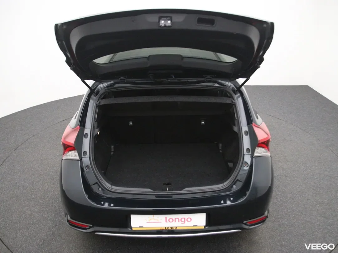Toyota Auris 1.8 100kW
