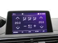 Peugeot 5008 1.2 96kW thumbnail