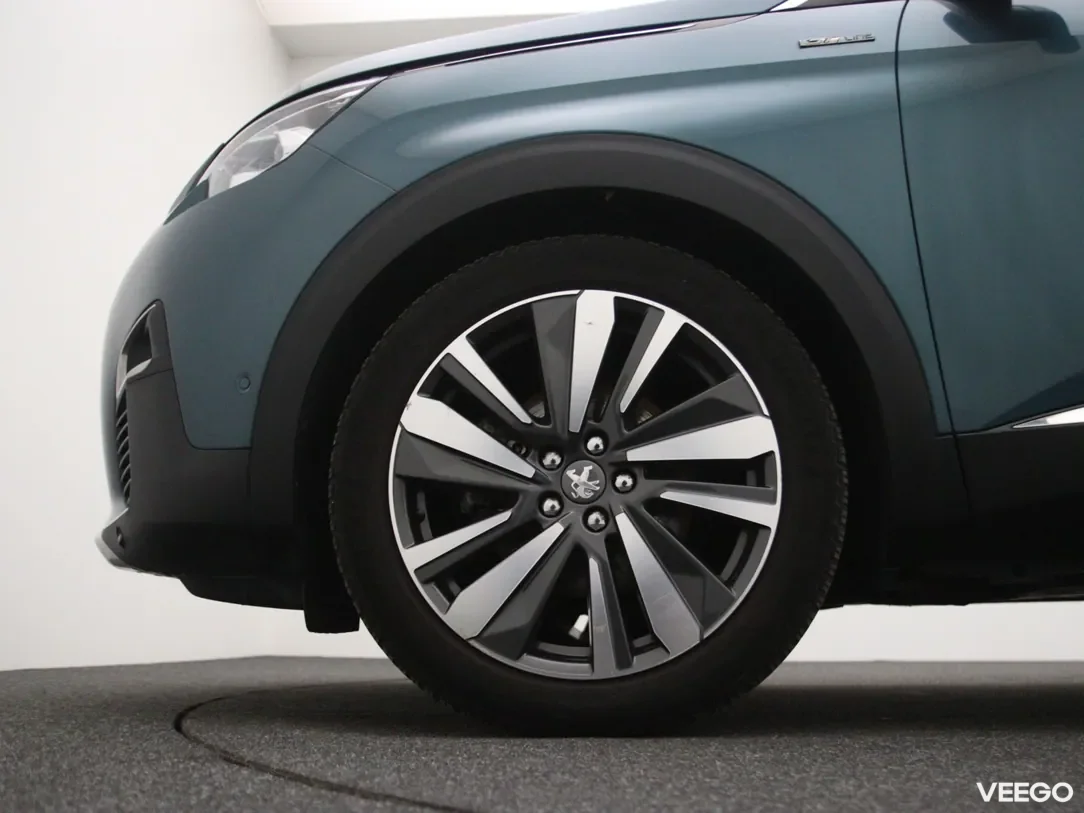 Peugeot 5008 1.2 96kW