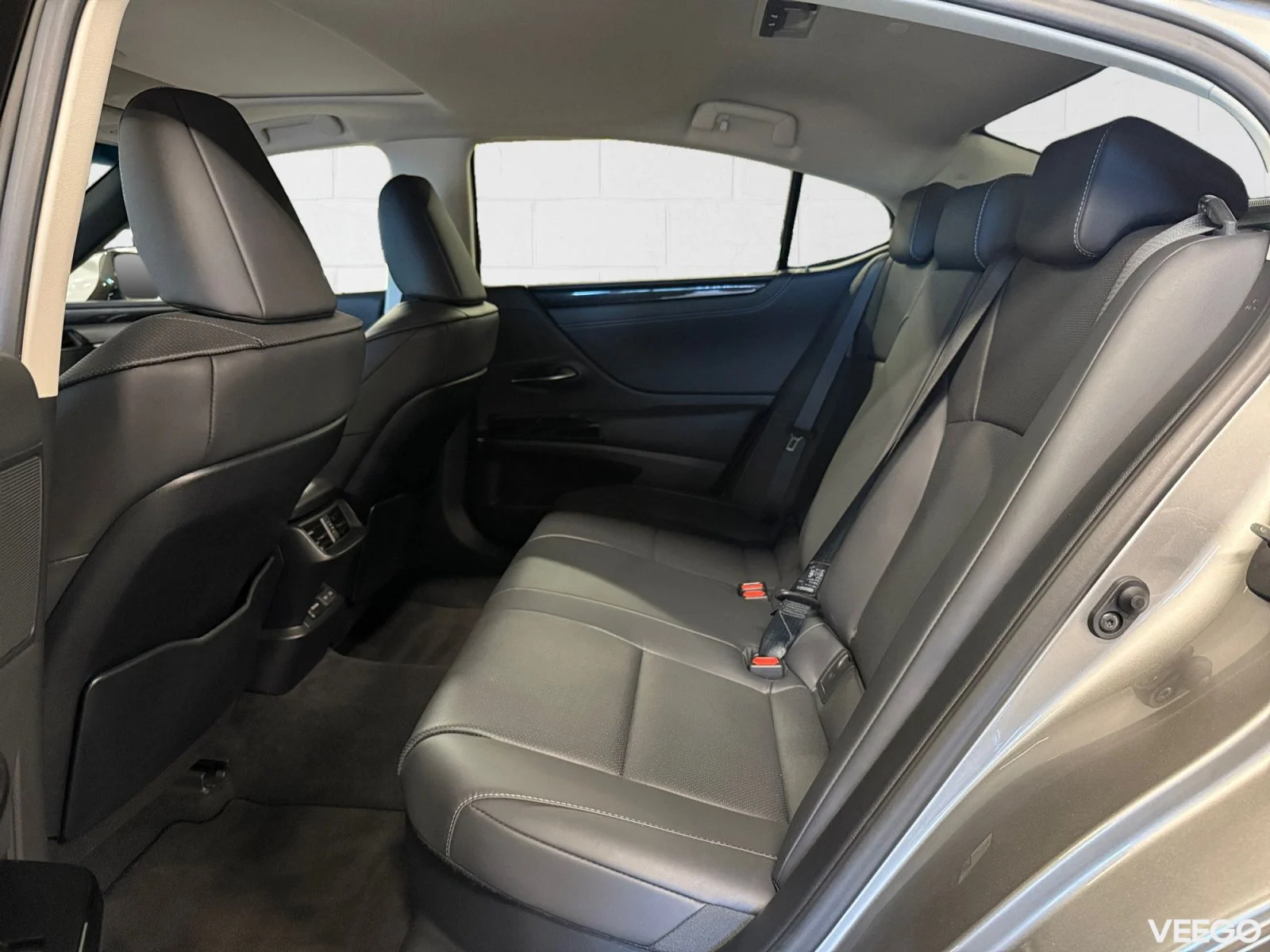Lexus ES 300 F Sport 2.5 131kW