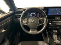 Lexus ES 300 F Sport 2.5 131kW thumbnail