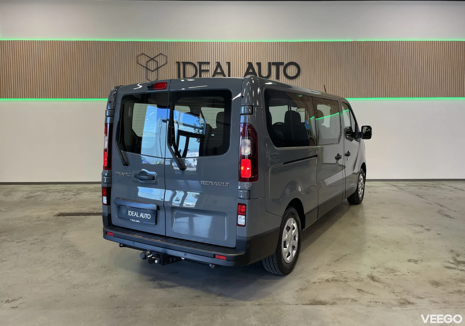 Renault TRAFIC Combi Grandpack CLIM L2H1 2 110kW