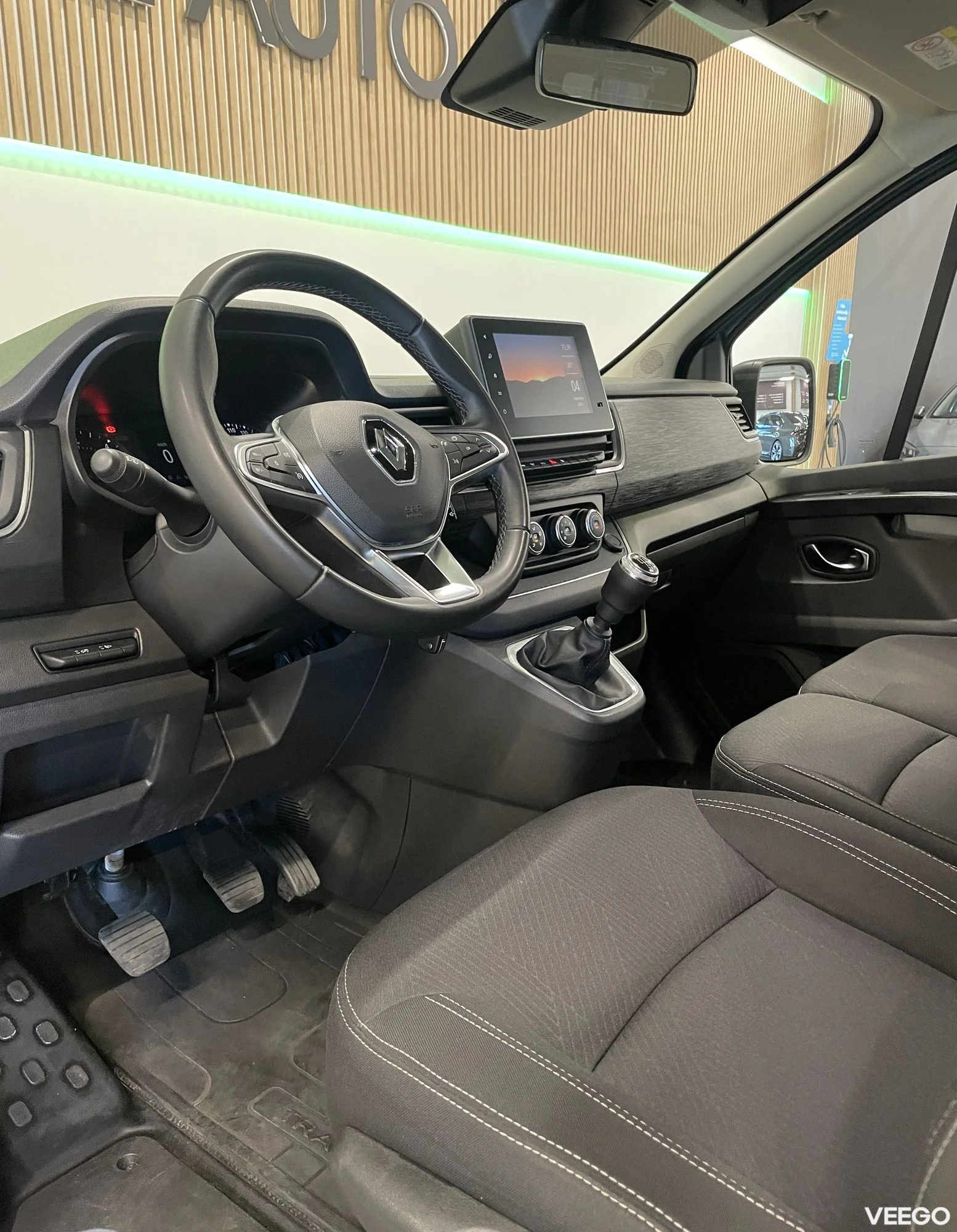 Renault TRAFIC Combi Grandpack CLIM L2H1 2 110kW
