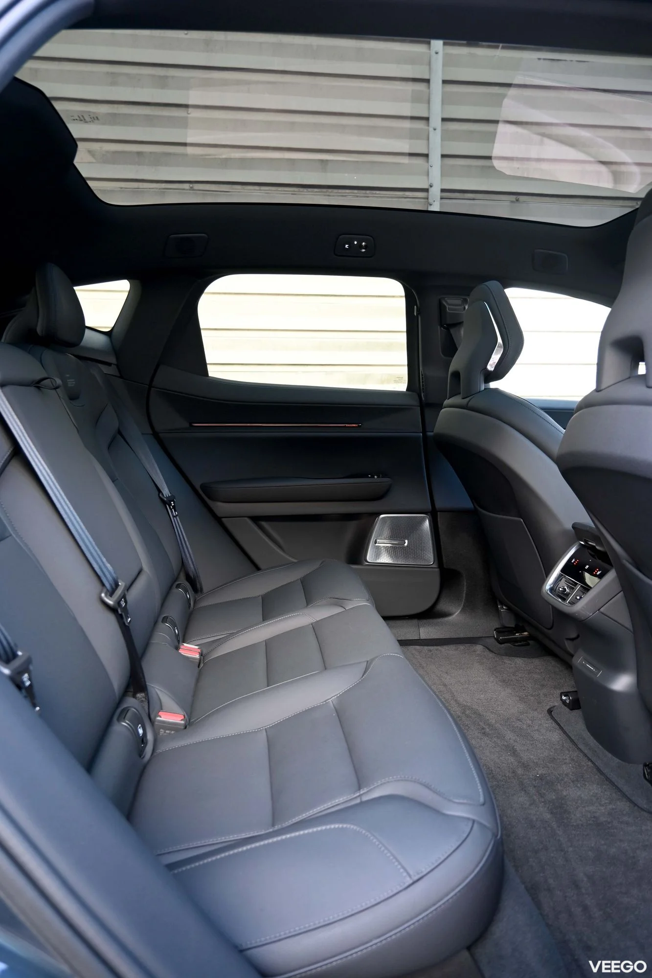 Polestar 3 AWD DUAL B&W 4C XENIUM PILOT PLUS 360kW