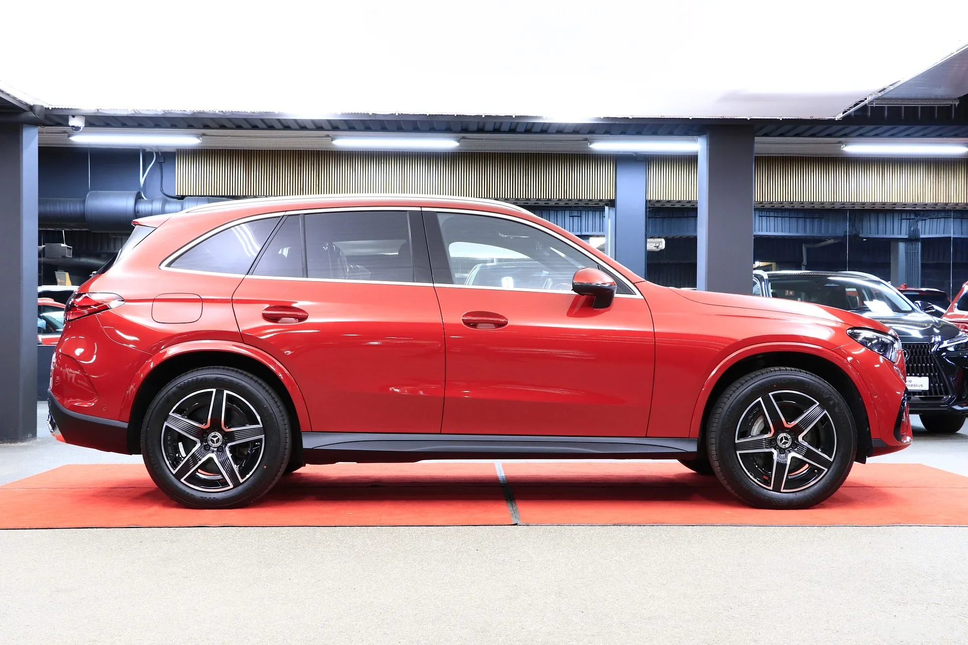 Mercedes-Benz GLC300 2.0 150kW
