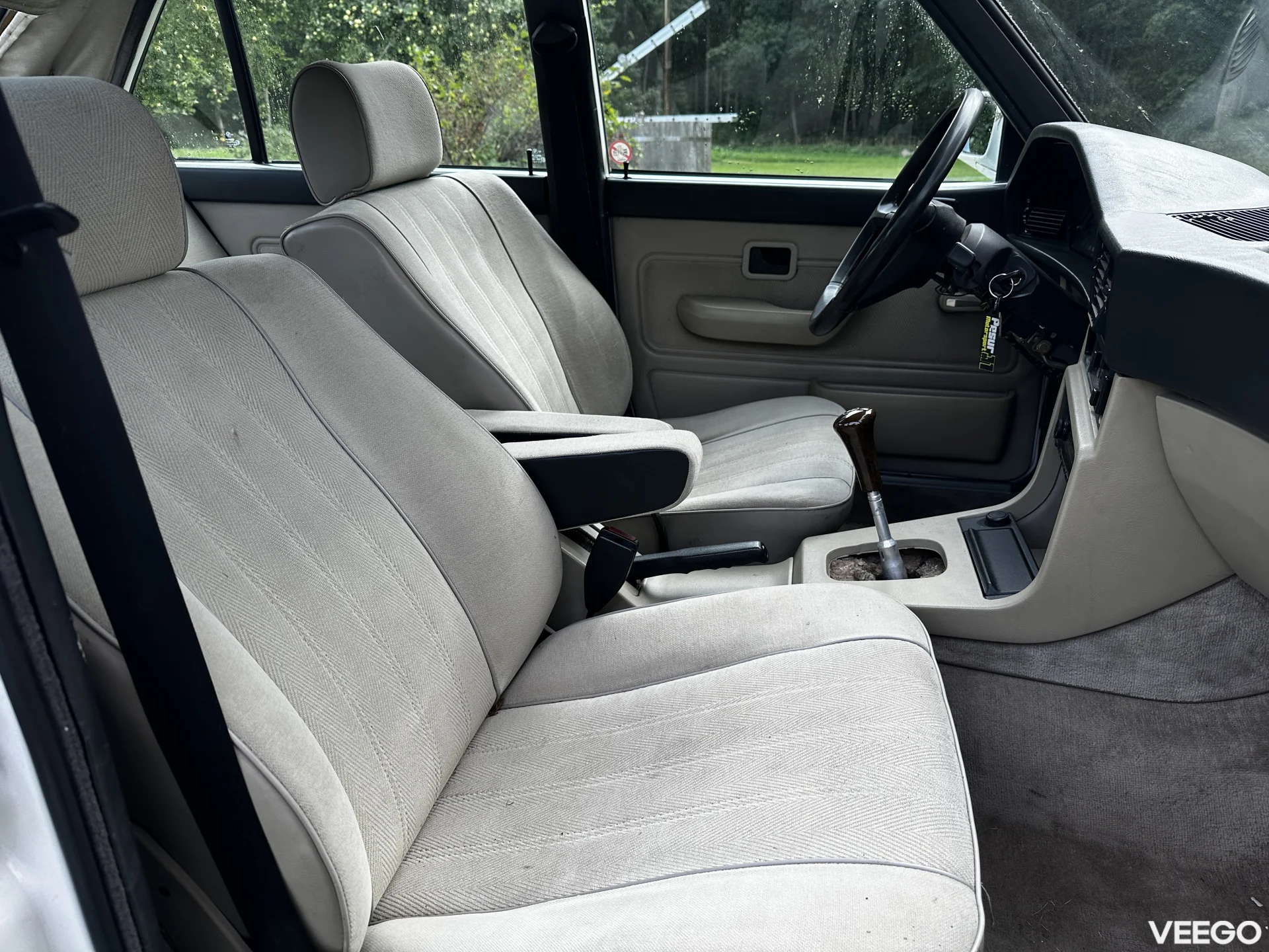 BMW 525 2.7 90kW