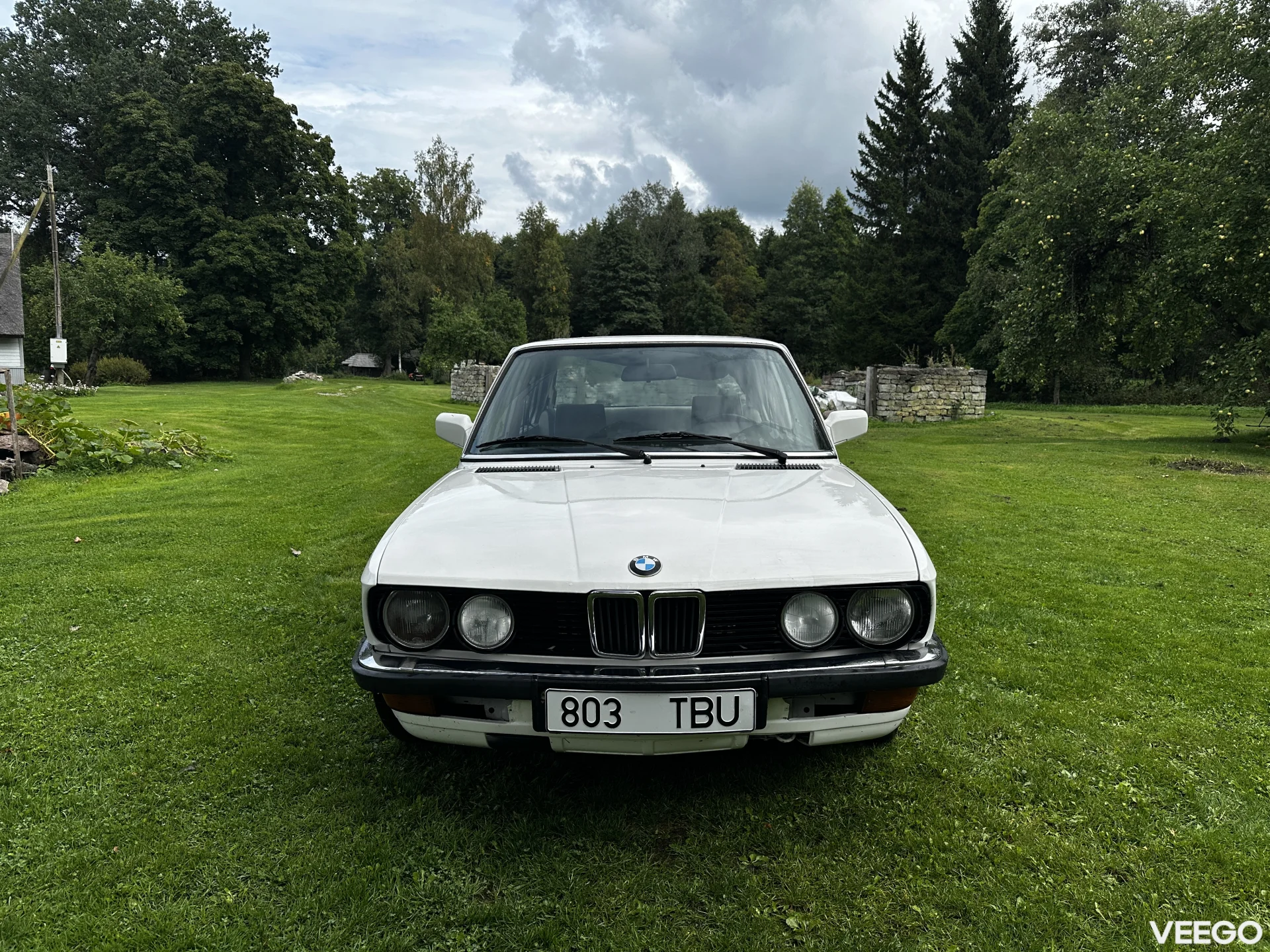 BMW 525 2.7 90kW