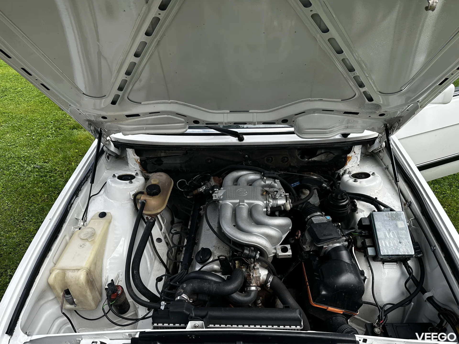 BMW 525 2.7 90kW
