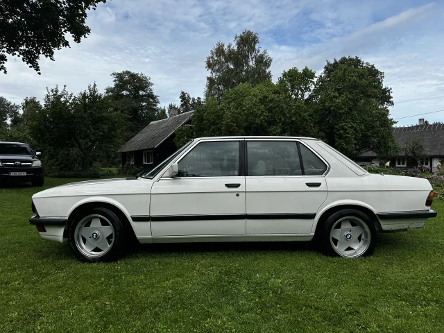 Image of BMW 525 2.7 90kW