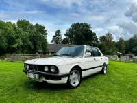 BMW 525 2.7 90kW thumbnail