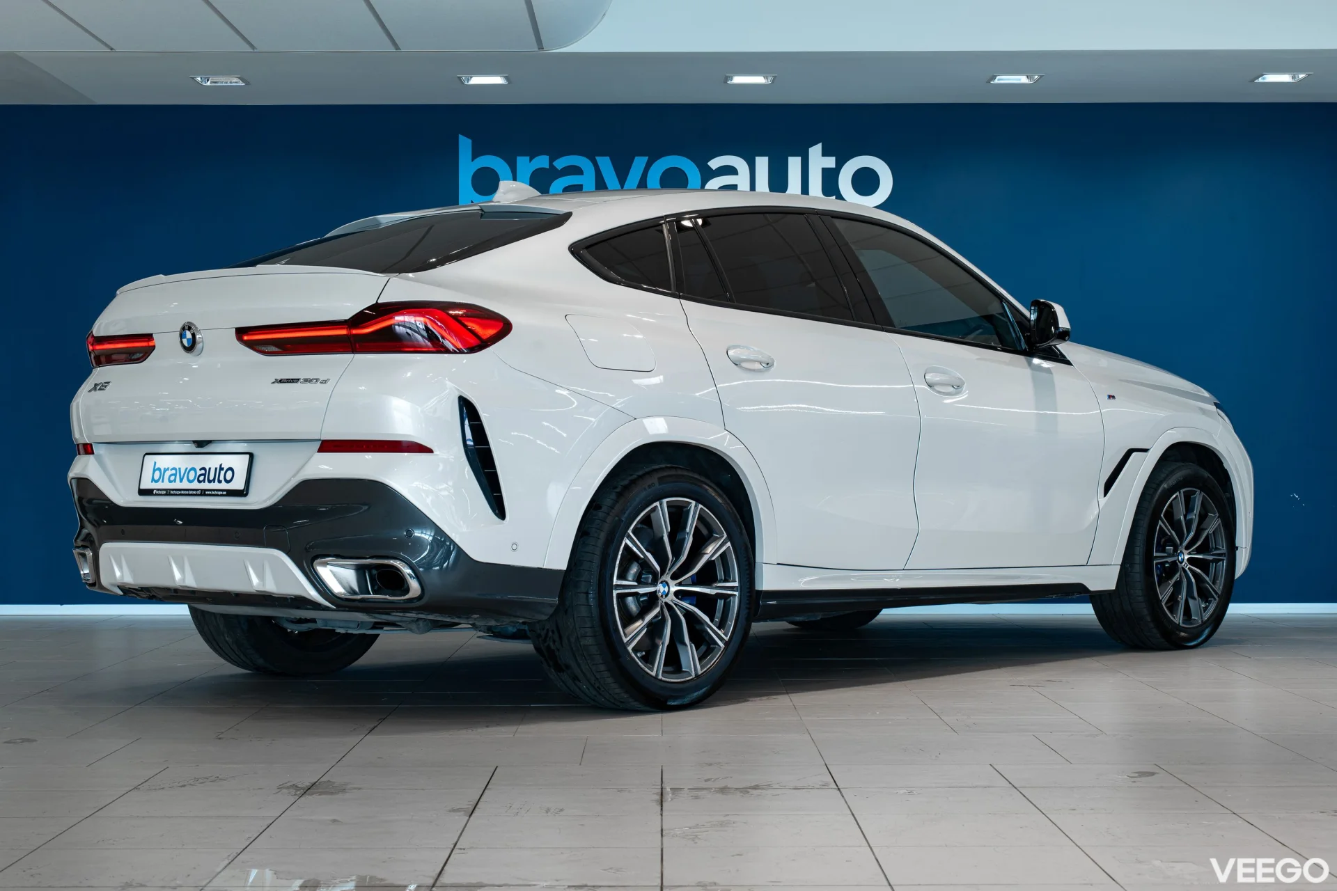 BMW X6 xDrive30d M-Sportpakett 195kW