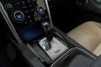 Land Rover Discovery Sport mHev P200 SE AWD 2 147kW thumbnail