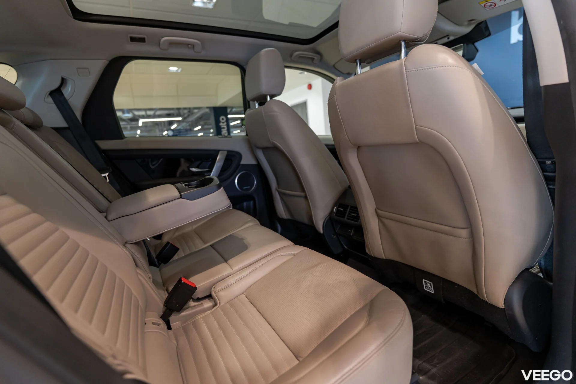 Land Rover Discovery Sport mHev P200 SE AWD 2 147kW