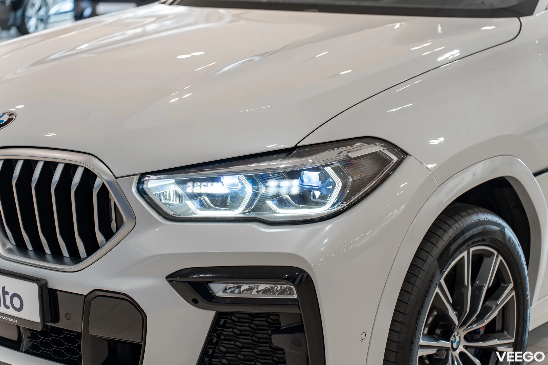 BMW X6 xDrive30d M-Sportpakett 195kW